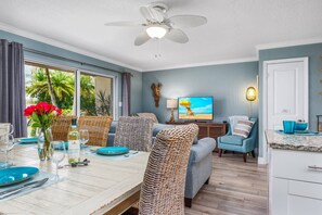 Exterior - Jamaica Royale Townhome #2 - Steps From Beach (Siesta Key)