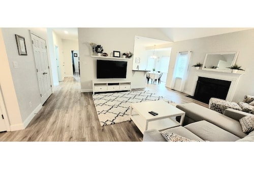 Comfy Home in Midlothian