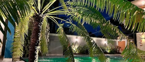 Udendørs pool