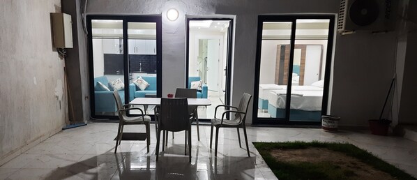 FAMILY GARDEN HOMES (2+1) | Terrace/patio - Çeşme holiday homes (Cesme)