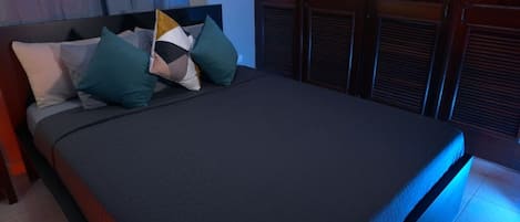 3 Schlafzimmer, Bügeleisen/Bügelbrett, kostenloses WLAN, Bettwäsche