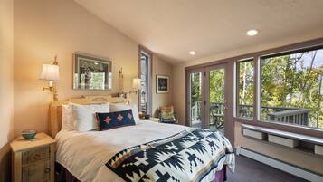 3 chambres, fer et planche Ă repasser, accĂšs Internet, draps fournis