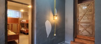 Berlin Hostel & Street