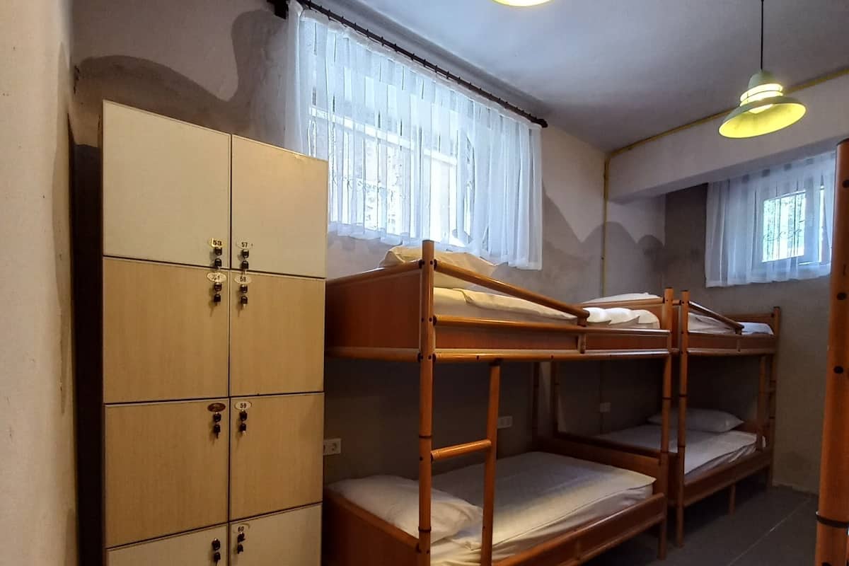Basic Shared Dormitory | 6 bedrooms, free WiFi, bed sheets