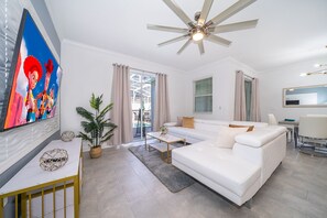 TV - (LG1122)  Home 4/3 Private Pool & Free Waterpark (Kissimmee)