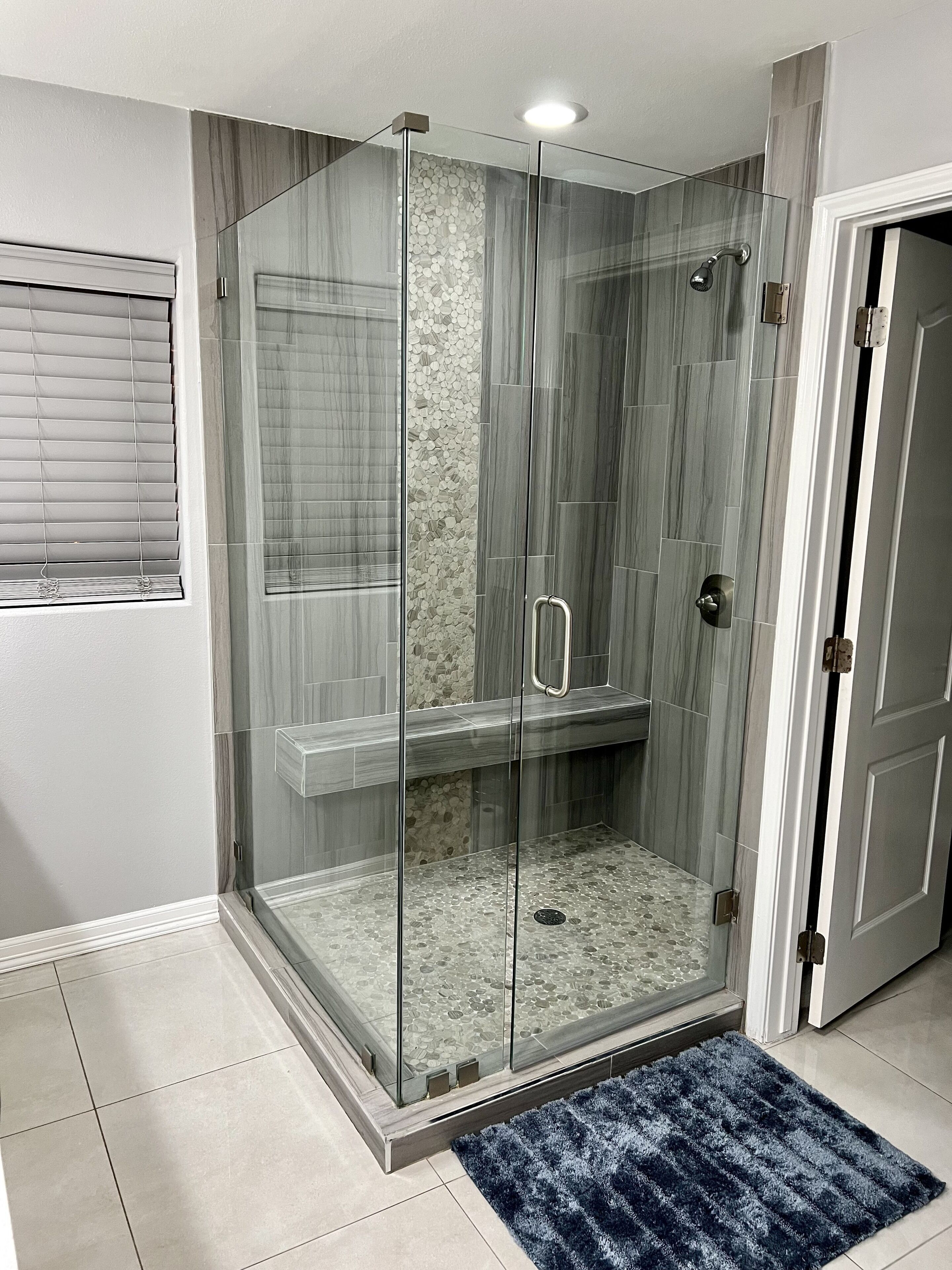 Bathtub, hair dryer, towels, soap