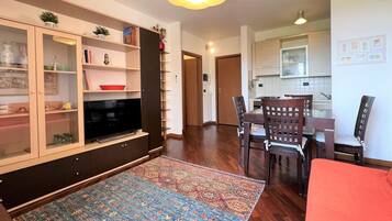 Interni