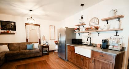 Wurthmann House Unit #2
Your Home Away From Home