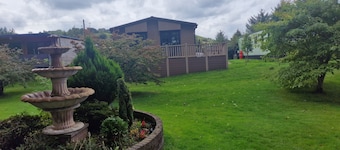 Derwen 2 Bedroom Luxury Lodge
