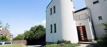 MAHARAJA MOUNTAIN palace 3-Bed Apartment in Buda