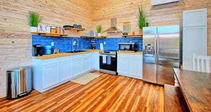 Modern wood infused Cabin