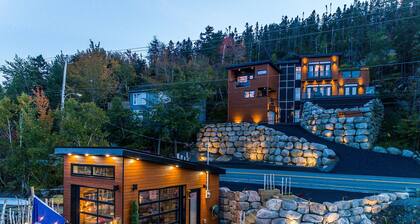 Lux Exec Home HFX Waterfront Pool Hot Tub