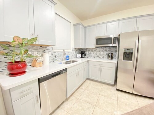 Duplex / 1 BR 1 BA / Kitchen / Home / Great Views
