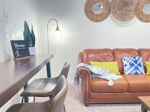 Interior - Duplex / Kitchen / Great Views / 1 BR 1 BA / Home (Oro Valley)