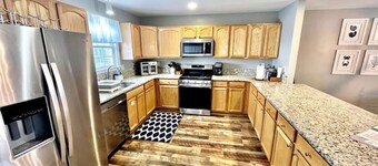 Mariner's Reach; 4 Bedroom w/ 2 King Beds