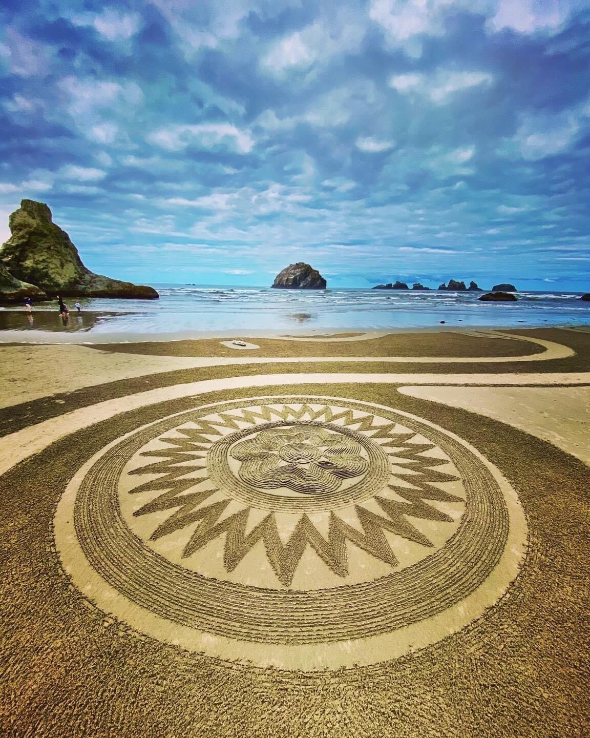 Nær stranden og strandhåndklær