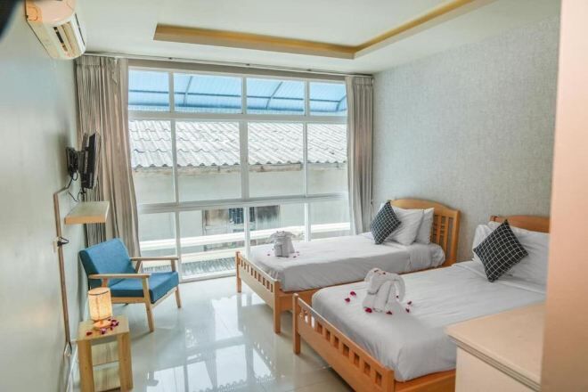 Individually furnished, free WiFi, bed sheets