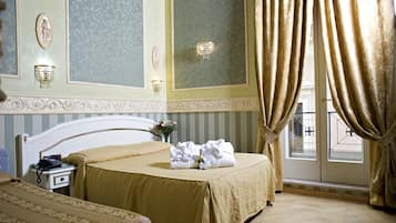 Coffres-forts dans les chambres, bureau