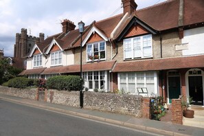 Exterior - Contemporary 2 Bedroom Flat in Lewes (Lewes)