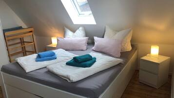 5 Schlafzimmer, BĂŒgeleisen/BĂŒgelbrett, Reisekinderbett, kostenloses WLAN