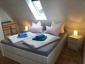 5 bedrooms, iron/ironing board, travel crib, free WiFi