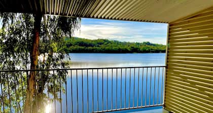 De Lago Resort