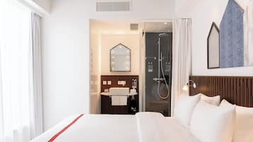 Quarto (Nest) | Banheiro | Chuveiro, chuveiro com efeito de chuva