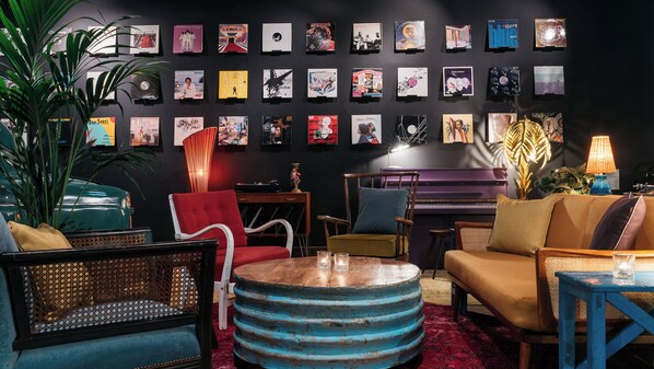 Restaurant - Ruby Zoe Hotel London by IHG (London)