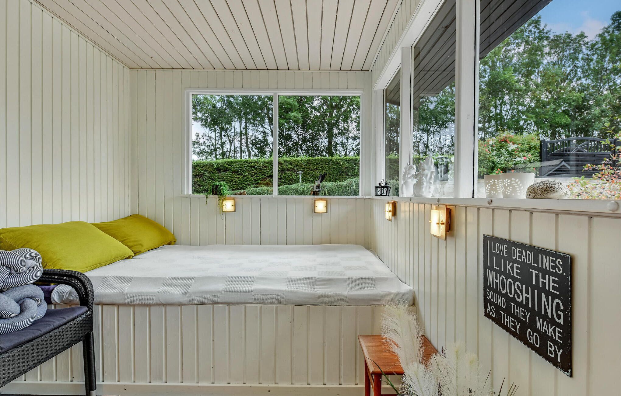 3 bedrooms, travel crib, free WiFi