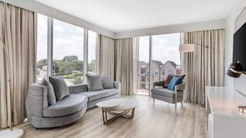 Suíte, 1 cama King, para não fumantes | Wi-Fi de cortesia