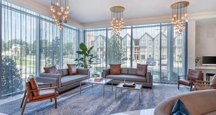 Cambria Hotel Waco Univ Riverfront