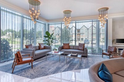 Cambria Hotel Waco Univ Riverfront