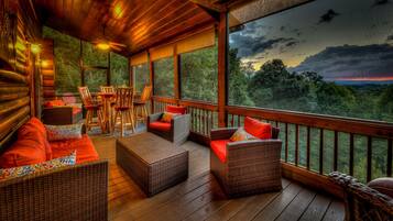 Cabin, 3 Bedrooms | Balcony