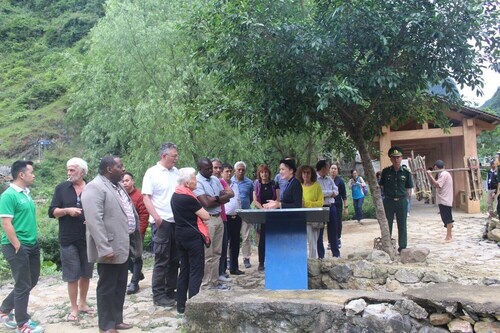 Oc Homestay Ban Gioc