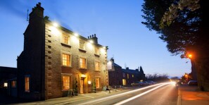 Iron/ironing board, free WiFi - The Castle Inn (Lancaster)