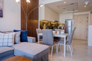 Deluxe Apartment | Living area