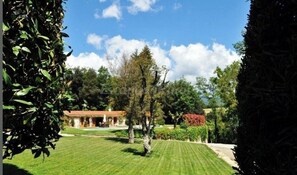 Property grounds - Can Mariné (Sant Antoni de Vilamajor)