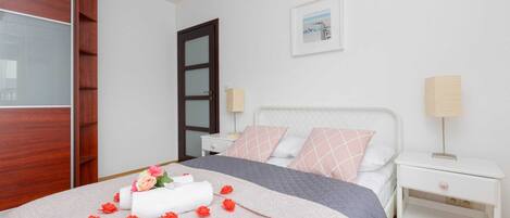 1 Schlafzimmer, Bügeleisen/Bügelbrett, WLAN, Bettwäsche