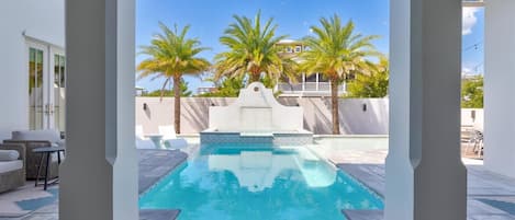 Piscine extérieure, piscine chauffée
