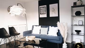 House, Multiple Beds | Living room