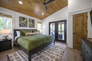 3 Schlafzimmer, Bügeleisen/Bügelbrett, Reisekinderbett, kostenloses WLAN