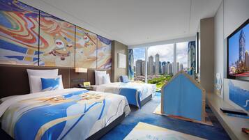 Habitación Deluxe, varias camas | Ropa de cama de alta calidad y minibar