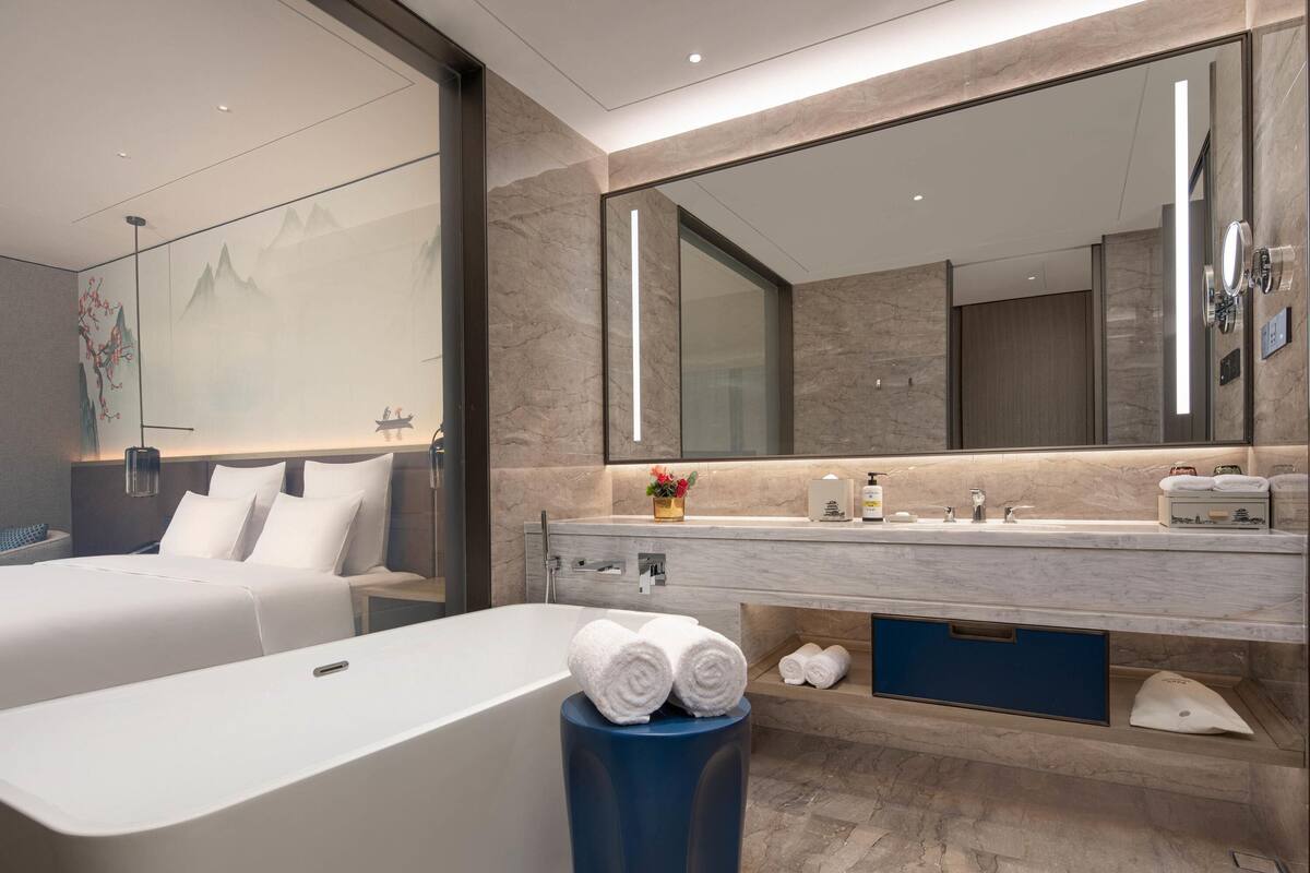 Habitación Premium, 1 cama King size | Ropa de cama de alta calidad y minibar