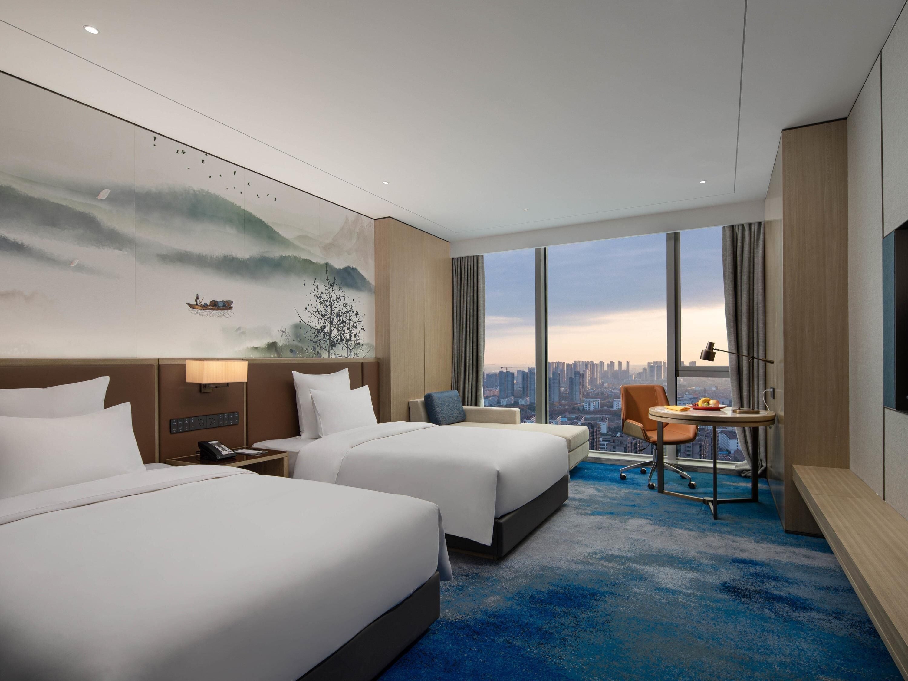 Premium bedding, minibar, in-room safe, desk