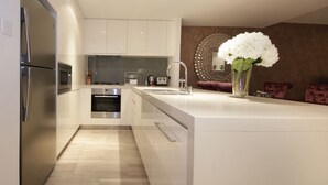 Unclassified image, 5 of 12, button - 1 Bedroom Apartment in D1 Tower (Dubai)