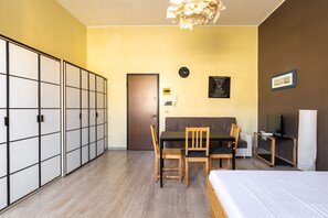 1 Schlafzimmer, Bügeleisen/Bügelbrett, kostenloses WLAN, Bettwäsche