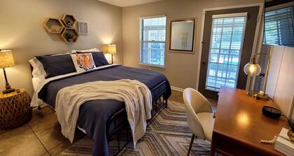 Where the Tigers Stay - walking distance to campus