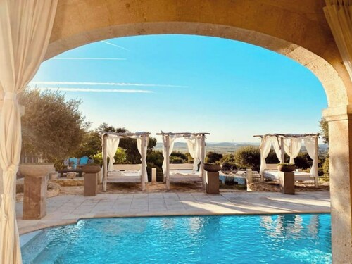 Villa de Luxe en Face du Célèbre Pont-du-gard