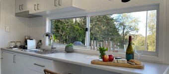 The Nest - Tiny Home, Mt Irvine