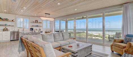 Maison, 3 chambres | Coin séjour